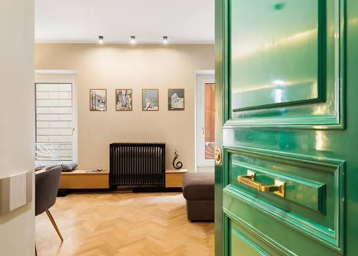Spanish Steps Modern Gem * Rom