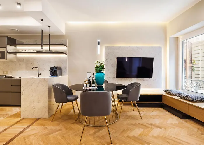 Spanish Steps Modern Gem * Rom