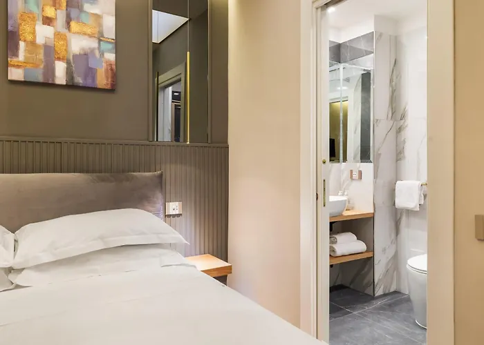 Spanish Steps Modern Gem * Rom