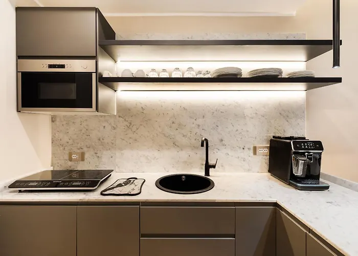 Apartment Spanish Steps Modern Gem *